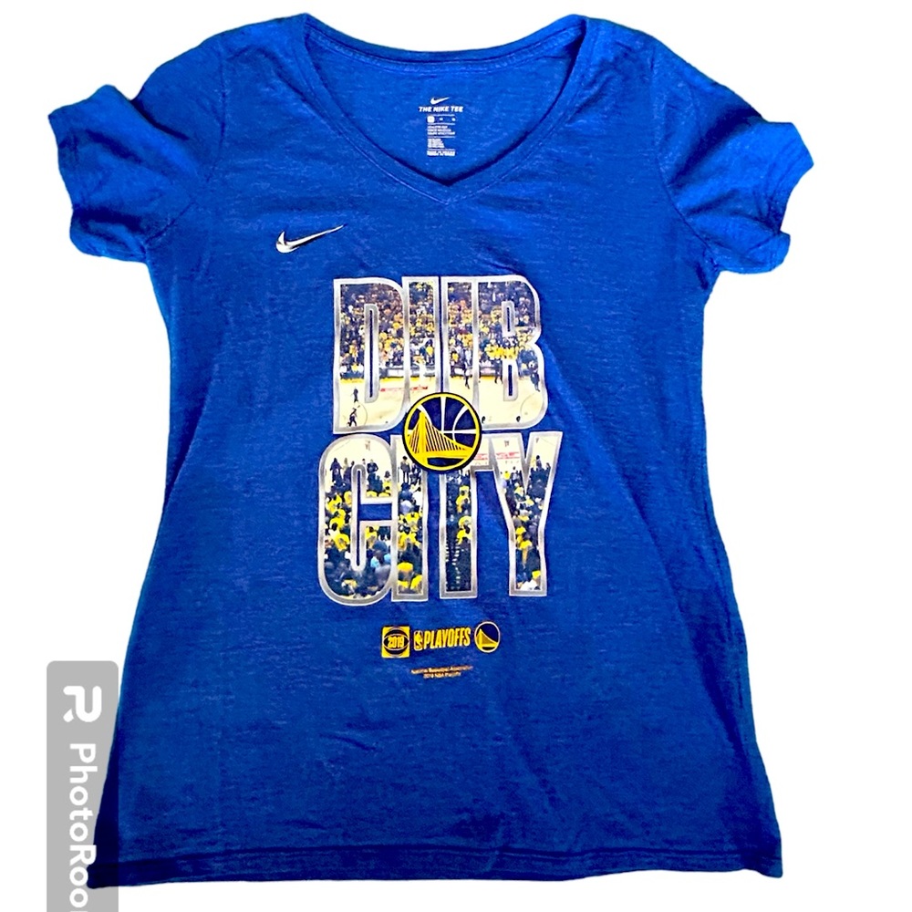 Nike Tee blue Medium women.